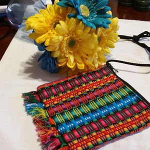 Little cross body Handmade from Mexico Little Purse  NWOT🌴🍹🌺👨‍👩‍👧‍👧  🌶🌮